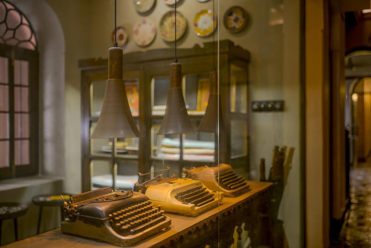 Calcutta Bungalow エクステリア 写真